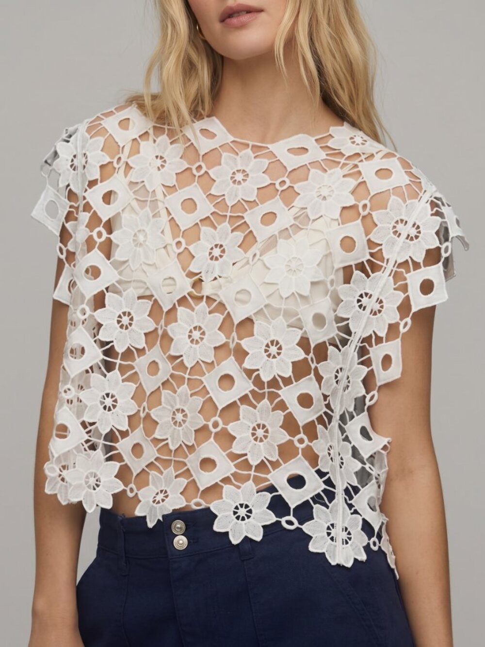 Women's White Floral Crochet Lace Crop Top Sleeveless Hollow Out Boho Blouse